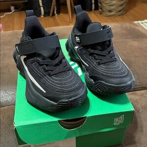 Kids Nike Giannis Sneakers